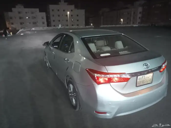 تويوتا كورولا 2015 0