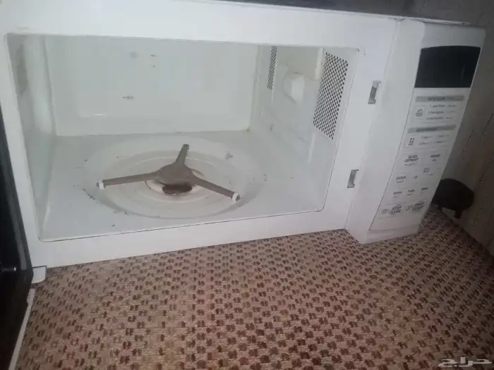 السلام عليكم ورحمة الله وبركاته ميكرويف للبيع 2