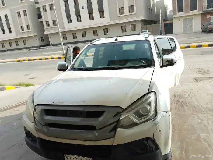 ايسوزو mux2020 1