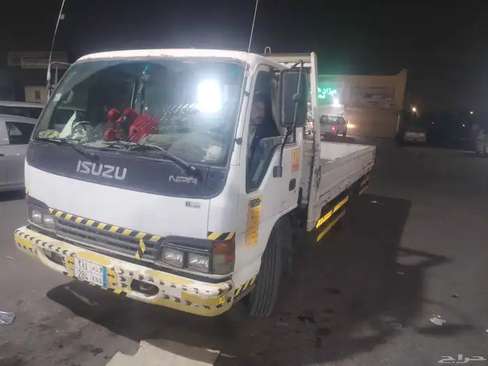 دينه 2005 وكاله قير ومكينه شد بلد عليها لوحه ثلاثه ارقام 3