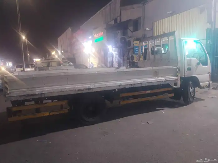 دينه 2005 وكاله قير ومكينه شد بلد عليها لوحه ثلاثه ارقام 5