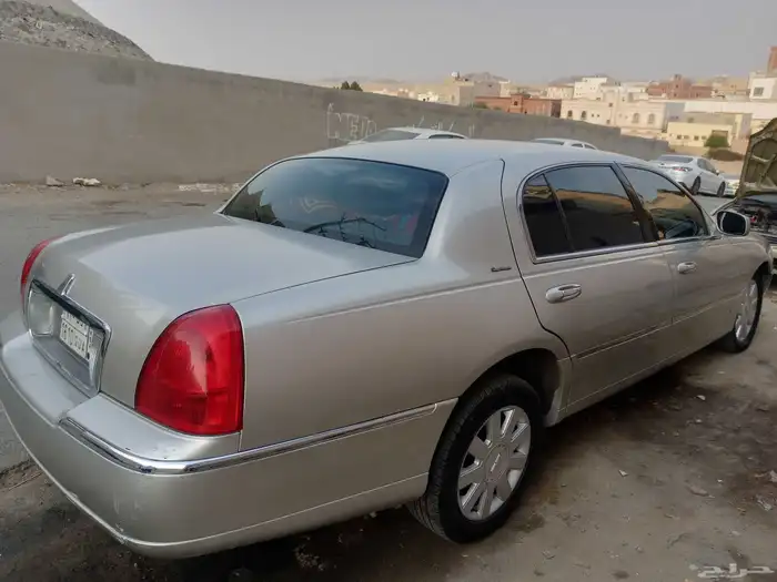 لينكون تاون كار 3