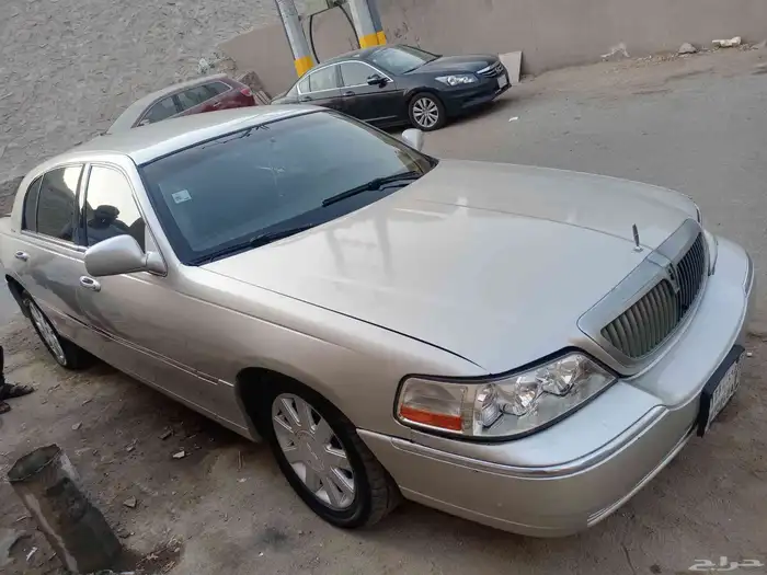 لينكون تاون كار 7