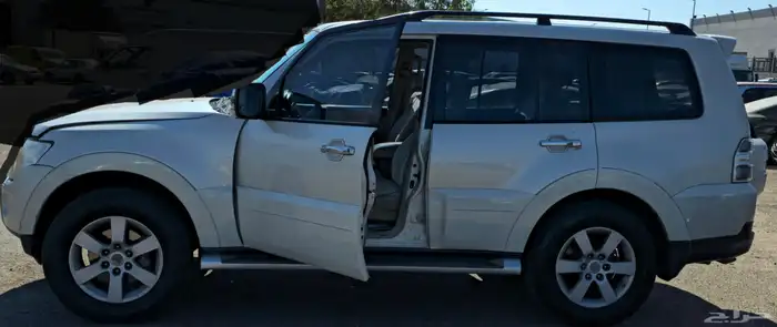 باجيرو ميتسوبيشي 2008 بدون مكينه 0