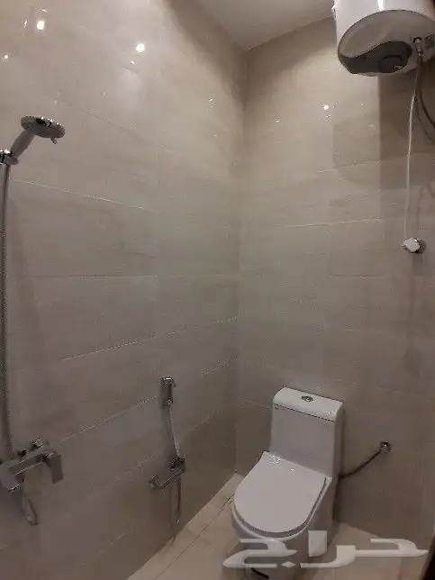 للبيع فيلا دبلكس دورين وملحق تشطيب VIPبدرة الموسي قرب الممشى 31