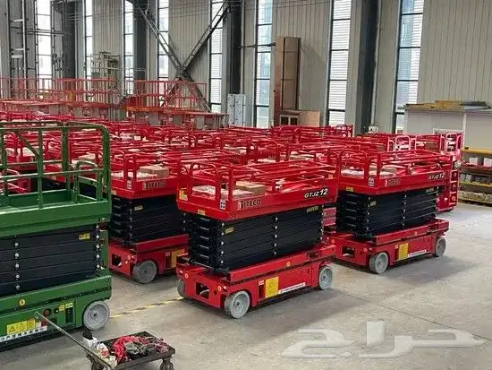 رافعات شوكية للإيجار من 1.5طن الى 30طن سيزر لفت للإيجار 4