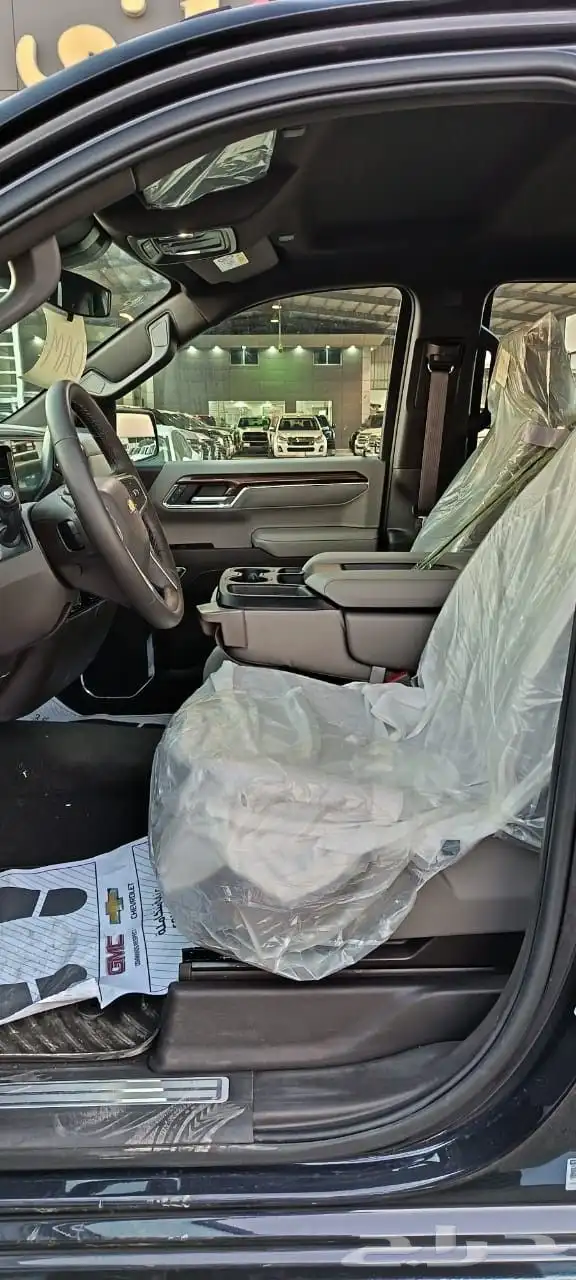 شفرولية سلفرادو موديل 2024عداداصفار صادر لة لوحات 5