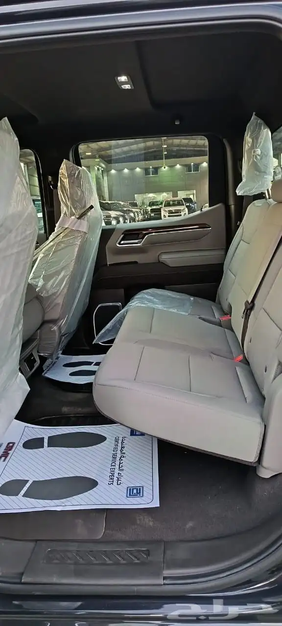 شفرولية سلفرادو موديل 2024عداداصفار صادر لة لوحات 6