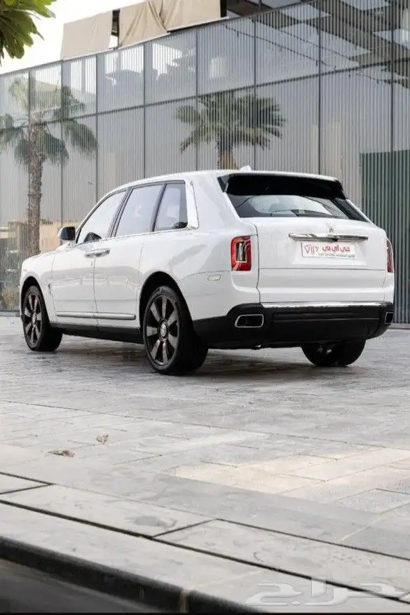 رولز رويس كولينان للايجار 7