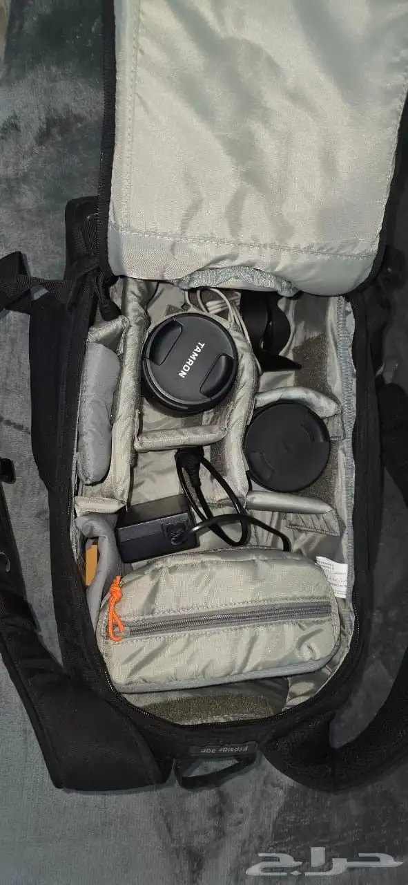 كاميرا كانون D70 1