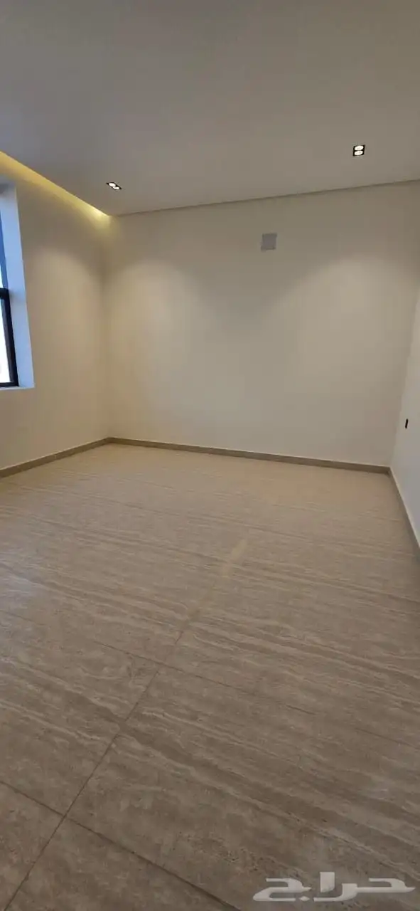 تاون هواس للبيع بحي السويدي الغربي 950 الف 3