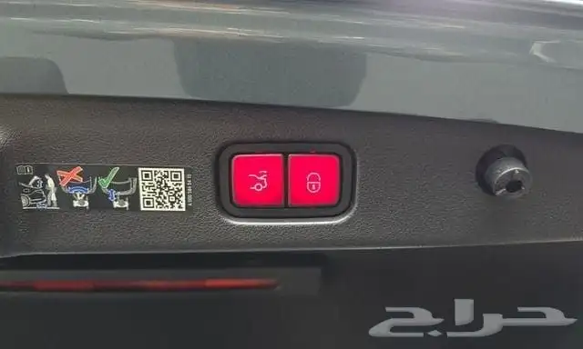 مرسيدس-بنز E200 2025 استيراد كوريا - معرض العصيمي 14