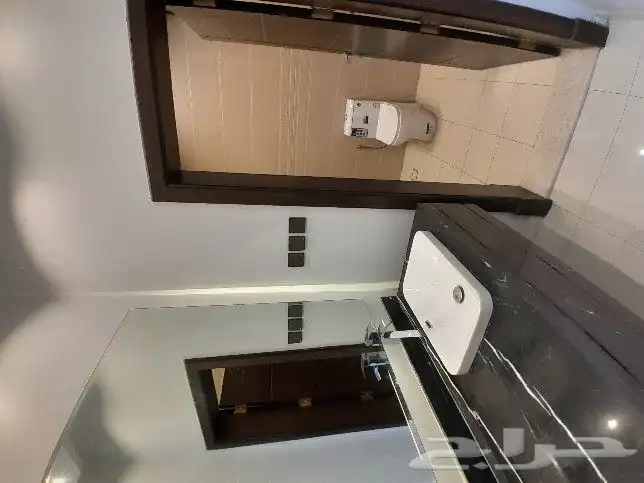 للبيع فيلا دبلكس دورين وملحق تشطيب VIPبدرة الموسي قرب الممشى 27