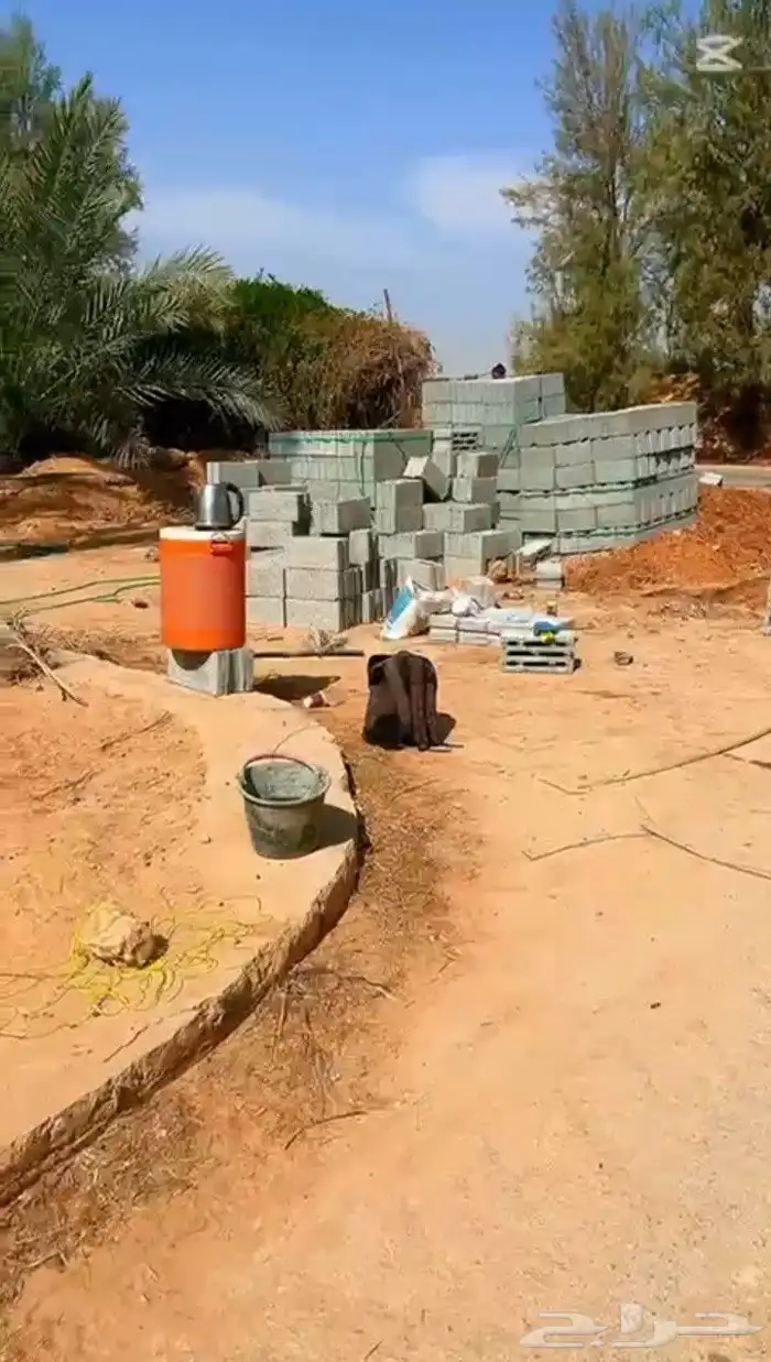 بناء اسوار مزارع بناء احواض سمكيه بناء احواض مياه صبه ليسه 9
