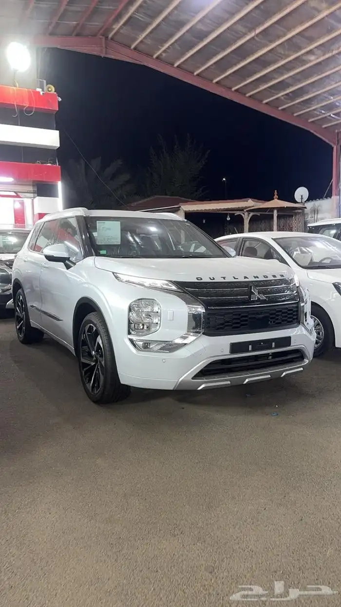 اوتلاندر برميوم 2025 1