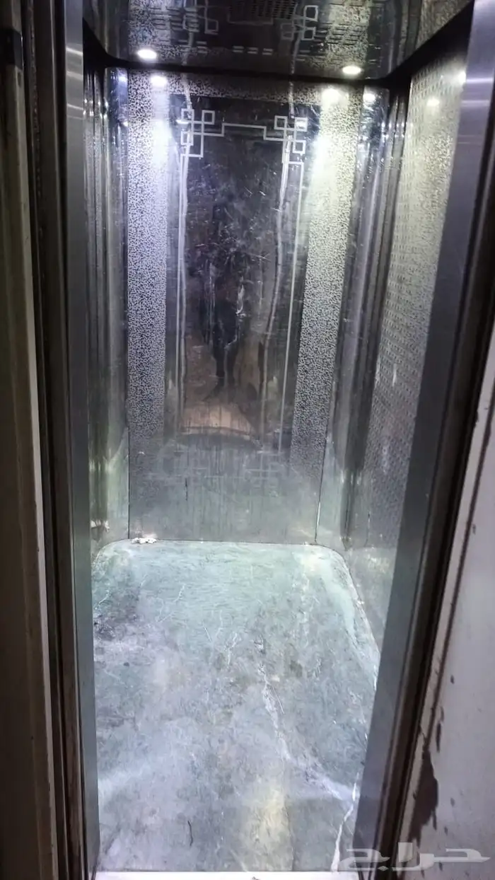 عماره سكنيه للبيع جده 5