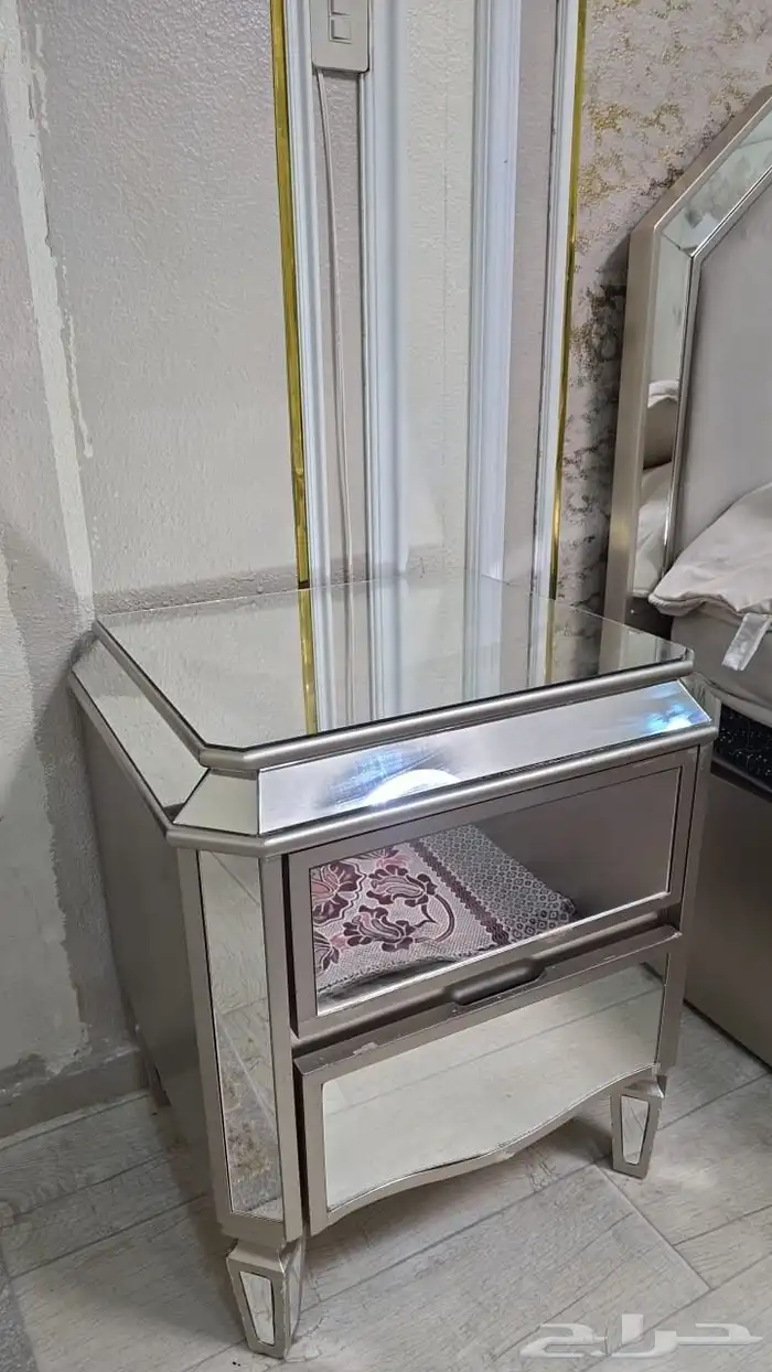 غرقة نوم للبيع بحالة جيدة 3