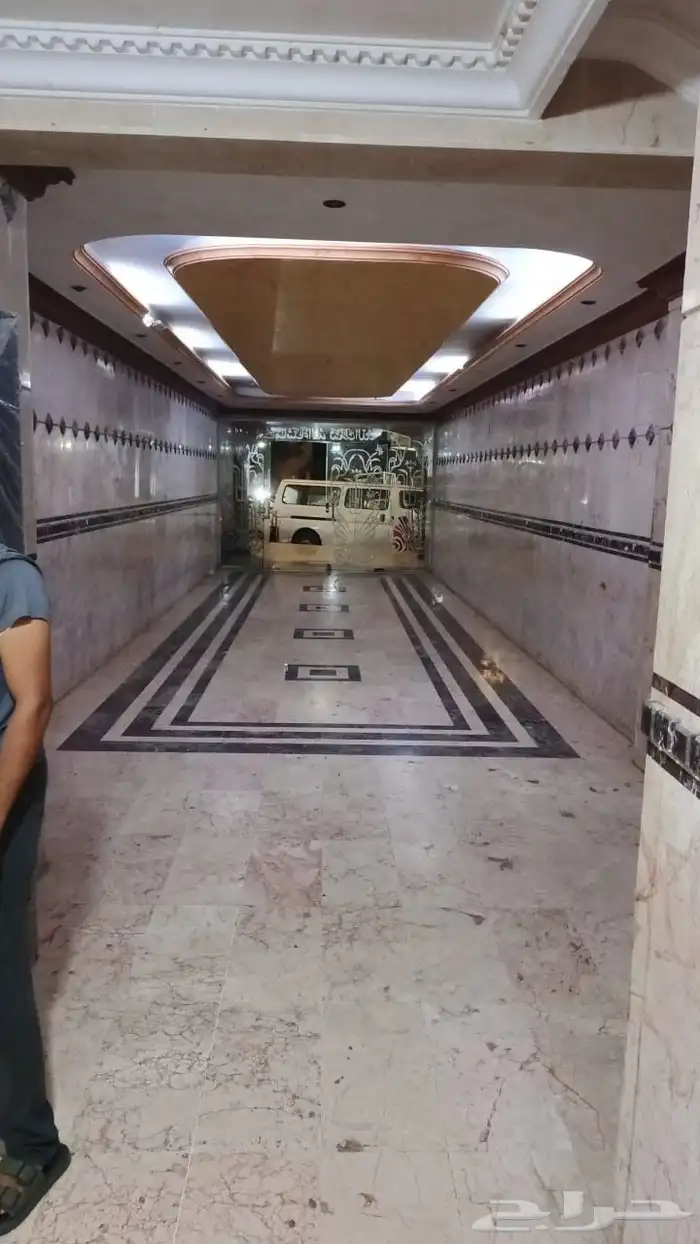 عماره سكنيه للبيع جده 4