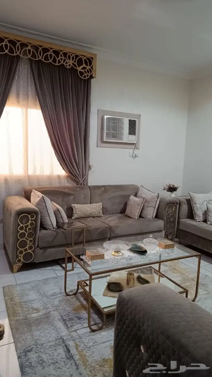 طقم كنب تركي فاخر معه ستارة سجادة طاولات 1