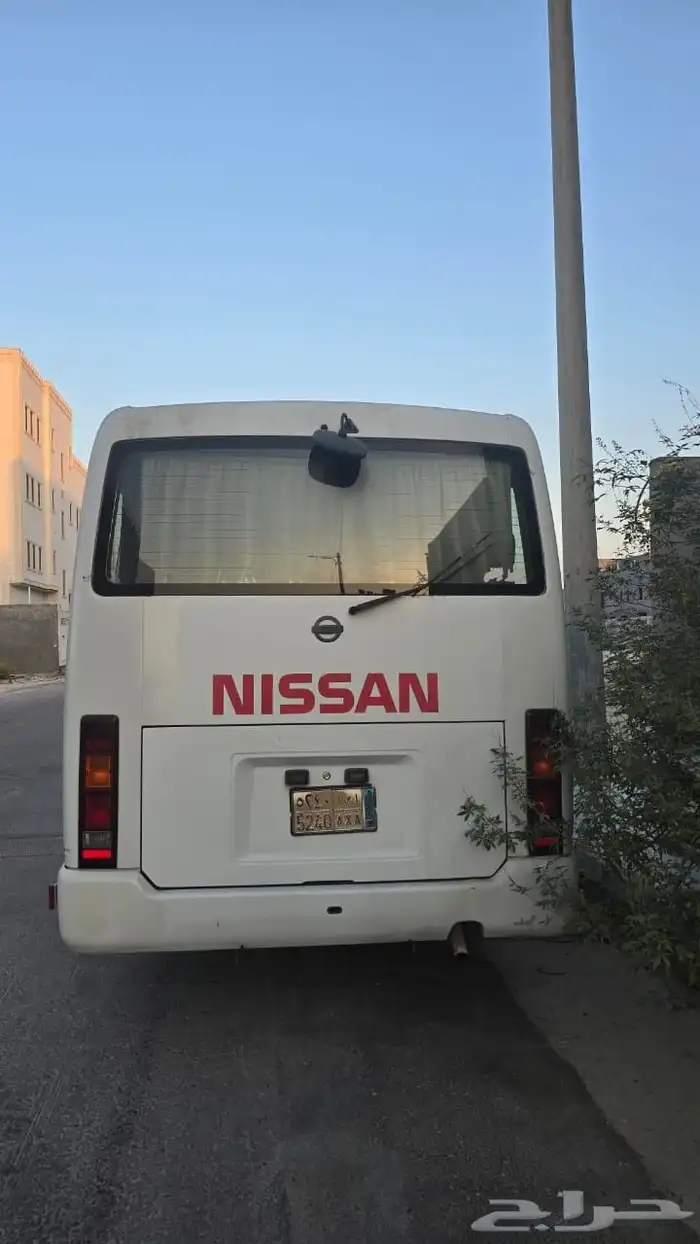 باص نيسان كوستر 30 ركاب حالة الباص ممتازة 2002 2