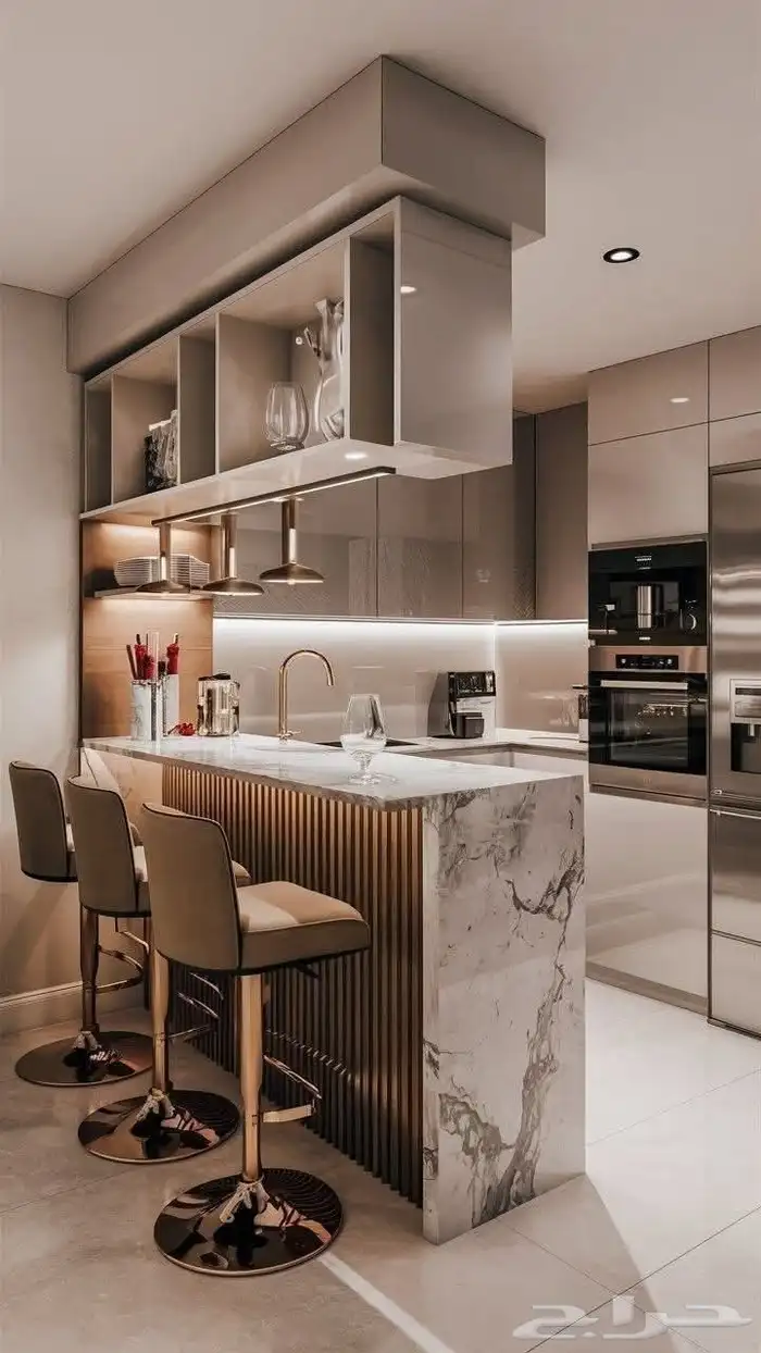 متخصصون في عالم الاخشاب بكامل الأنواع 1