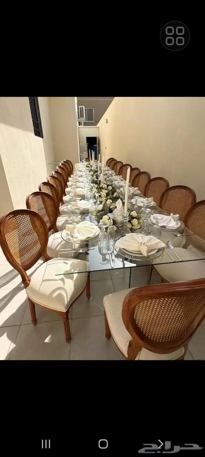 يوجد معانا كراسي كراسي كنب طاوله طعم خشب طاوله طعام زجاج جلس 0