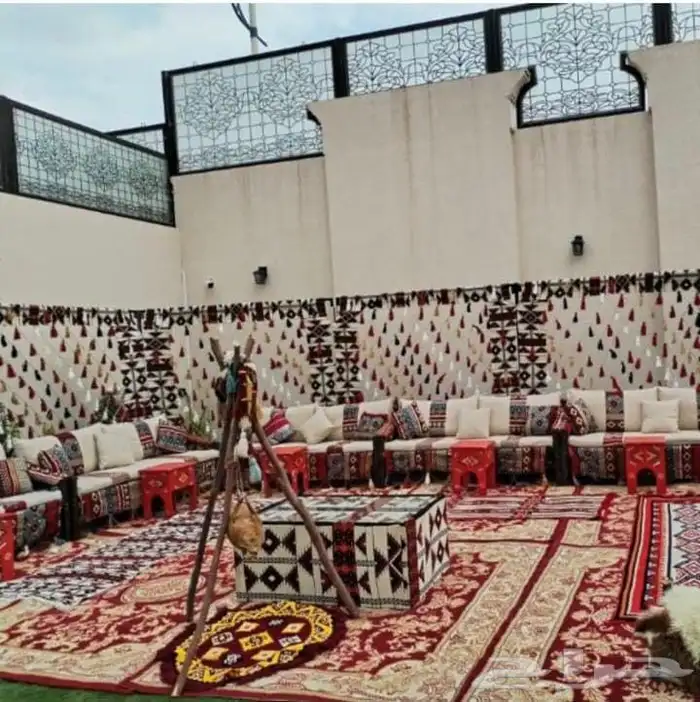 تاجير كنب جلد وقماش كبير وصغير تاجير كراسي وطاولات 4