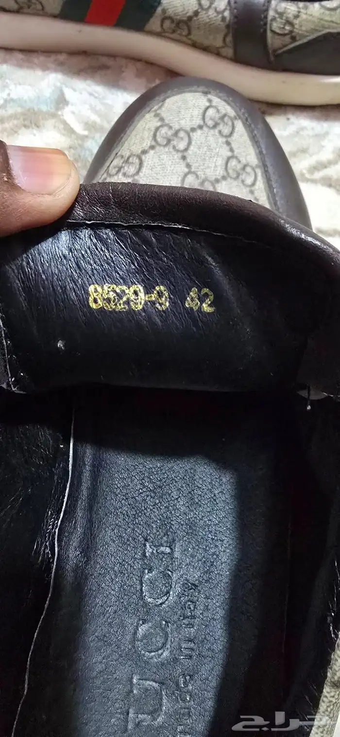 للبيع شوز قوشي اصلي مقاس 42 7