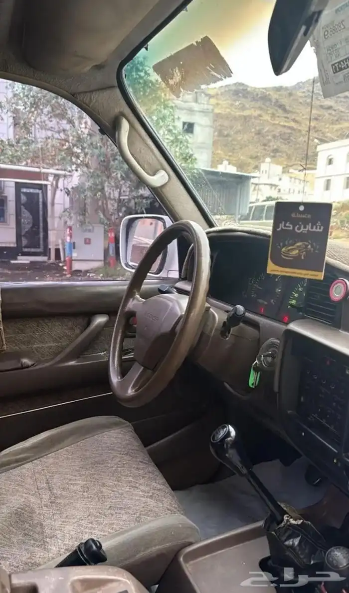 جيب في اكس آر 95 أبيض 2