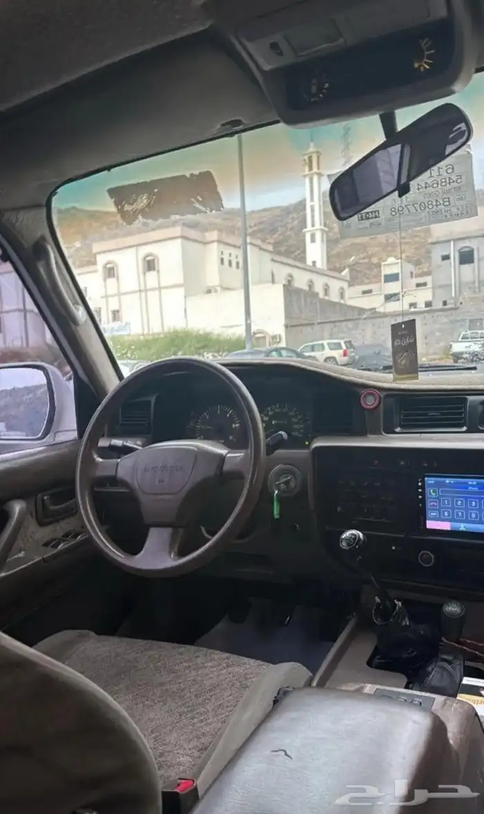 جيب في اكس آر 95 أبيض 1