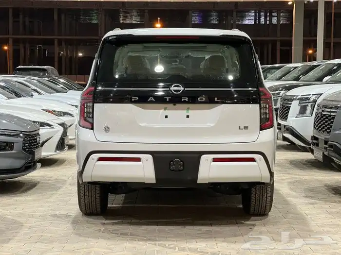 نيسان باترول LE2 2025 متوفر عدة الوان 8
