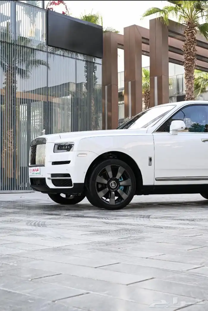 رولز رويس كولينان للايجار 2