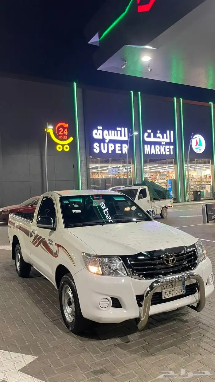 تويوتا هايلكس 2013 تم البيع 17