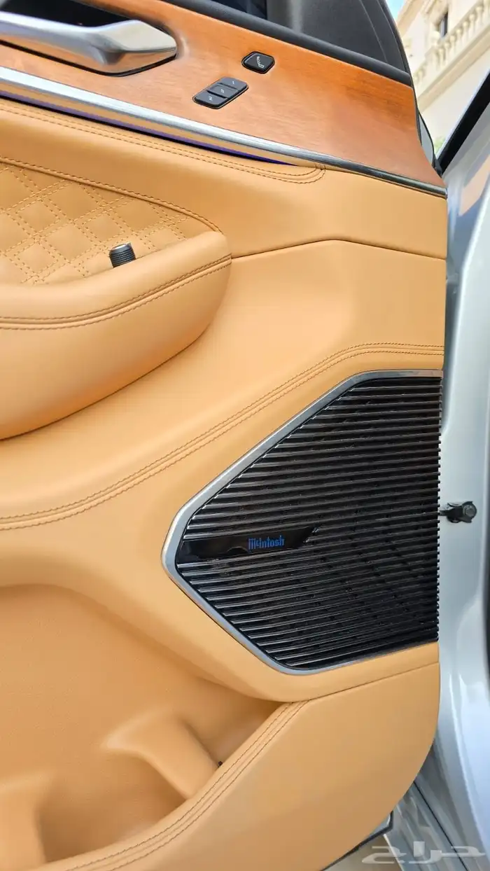 جيب جراند شروكي ساميت 2021 ضمان و صيانه مجانيه 20