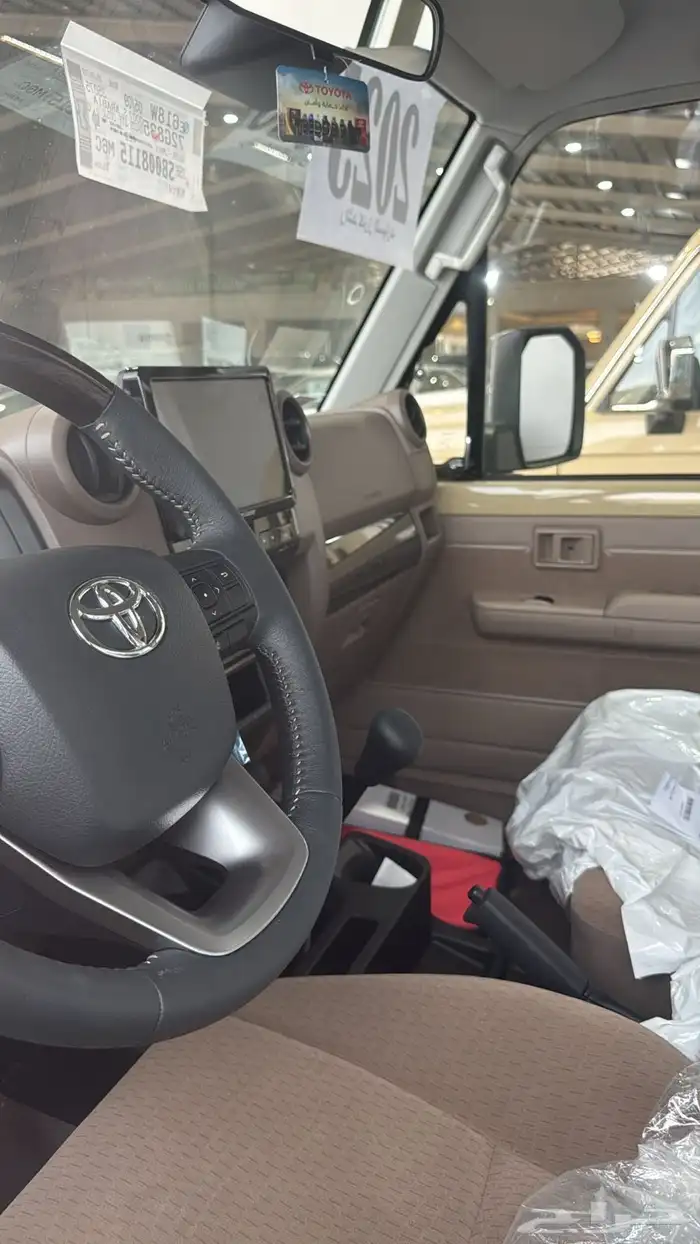 شاص رفرف بدون ونش 2025 بدون ونش . قير عادي 4