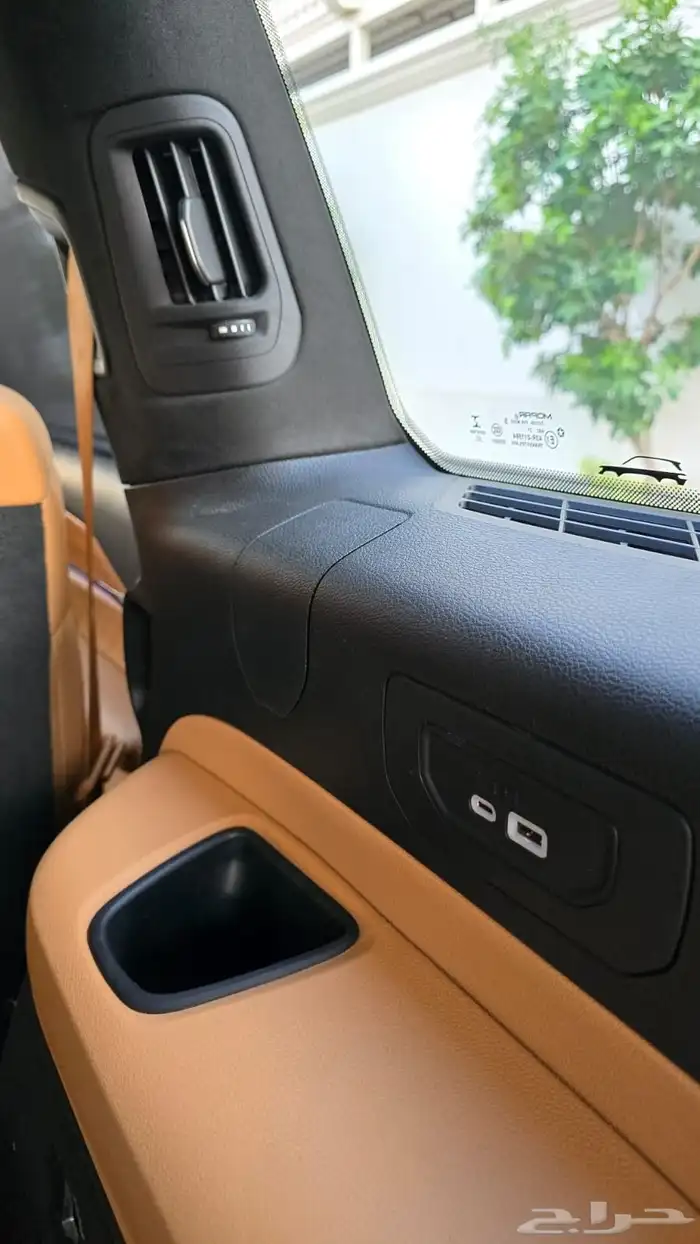 جيب جراند شروكي ساميت 2021 ضمان و صيانه مجانيه 29