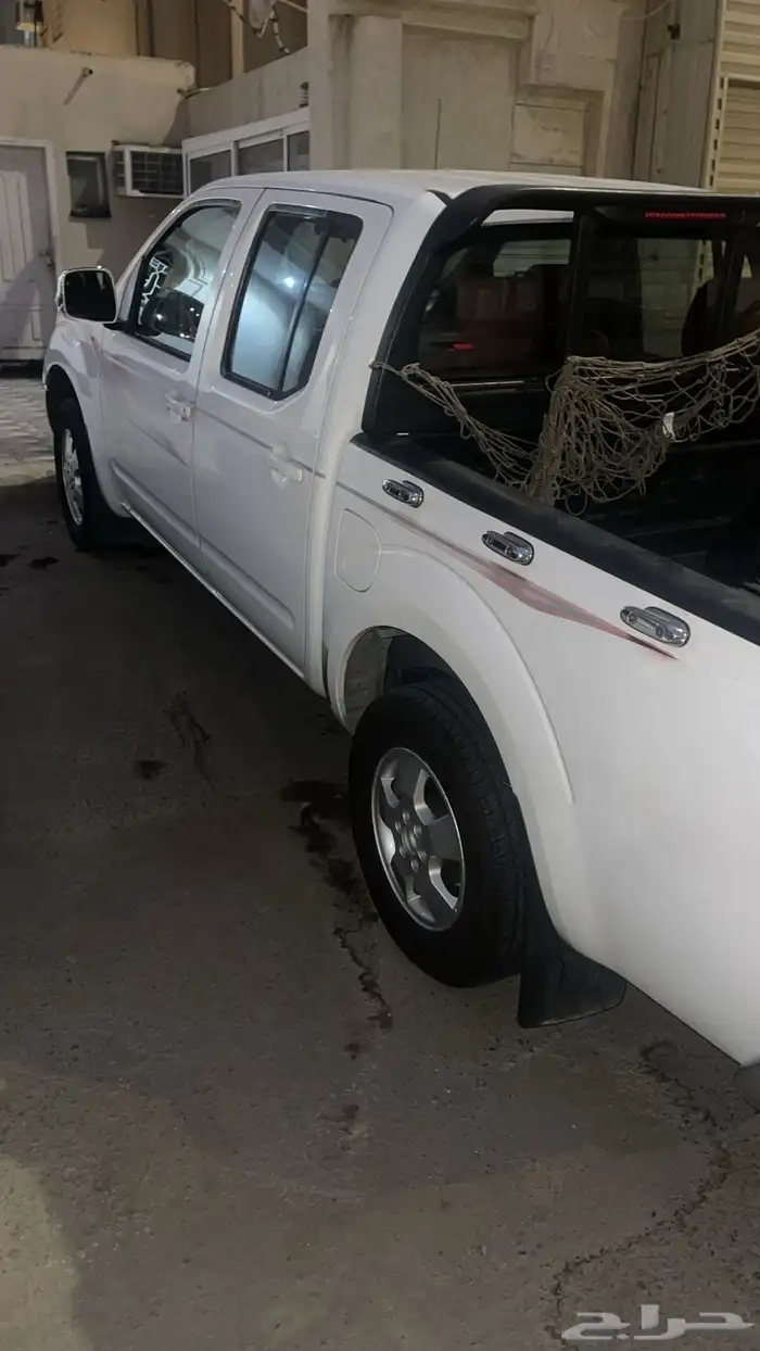 نيسان نافارا 2015 3