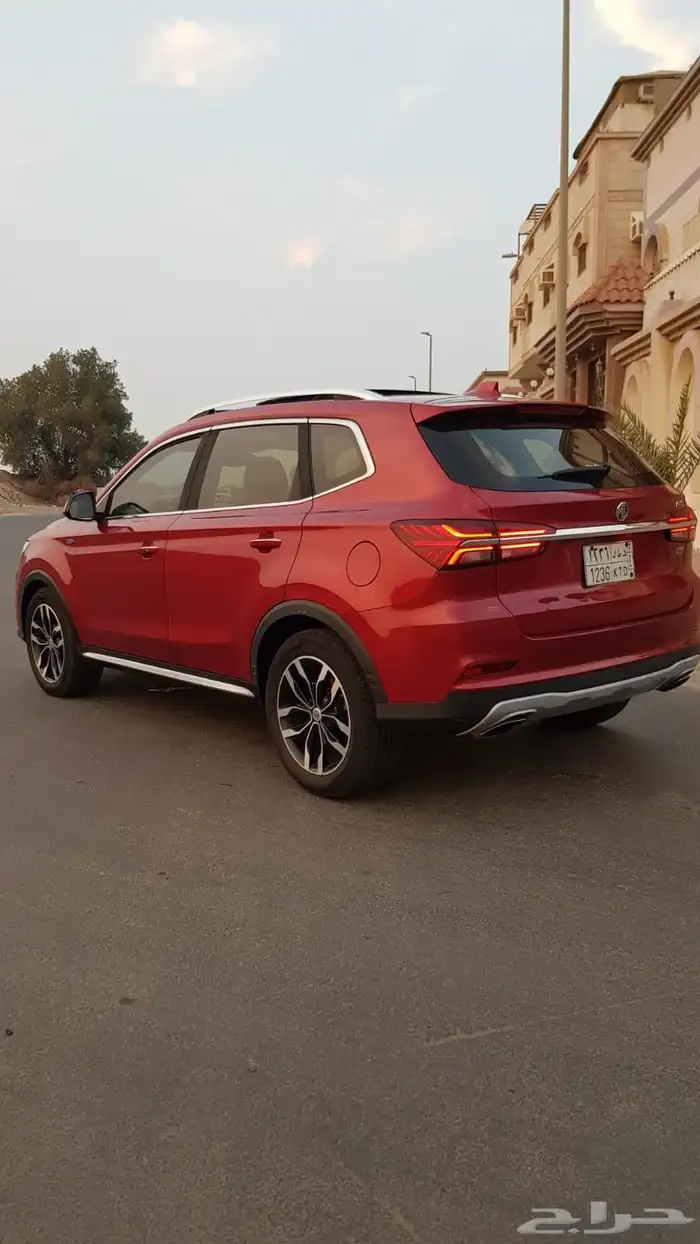 ام جي RX5 2019 3