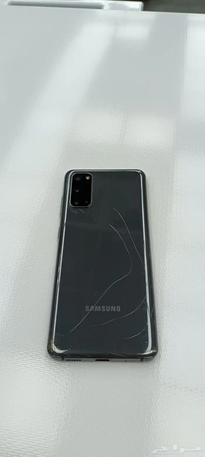 جوال سامسونج s20 شغال لايشكومن شئ على الشرط غير مفكوك 2