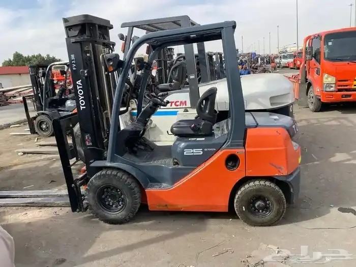 تأجير رافعات شوكية 3