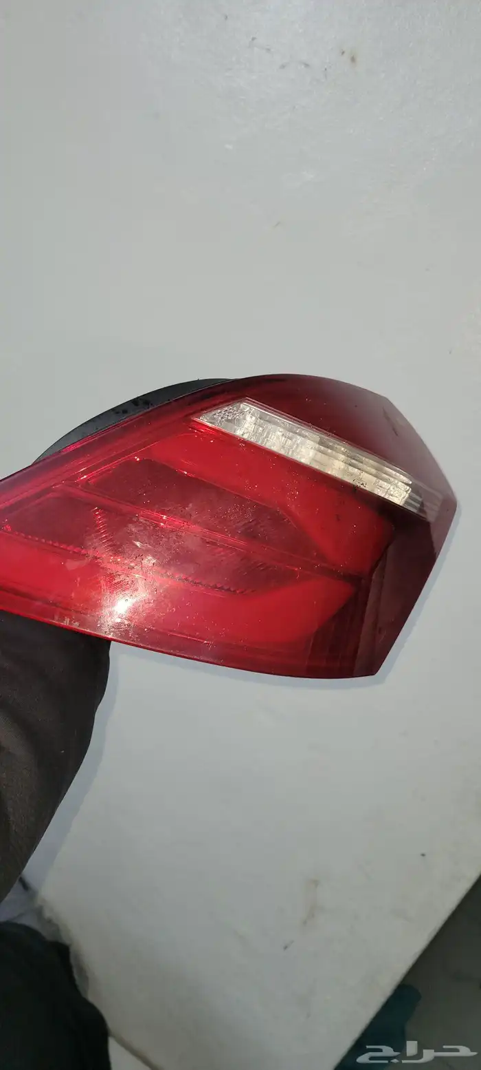 اسطب خلفي جهت الراكب ل جيلي ام جراند ec7 موديل 2018 2