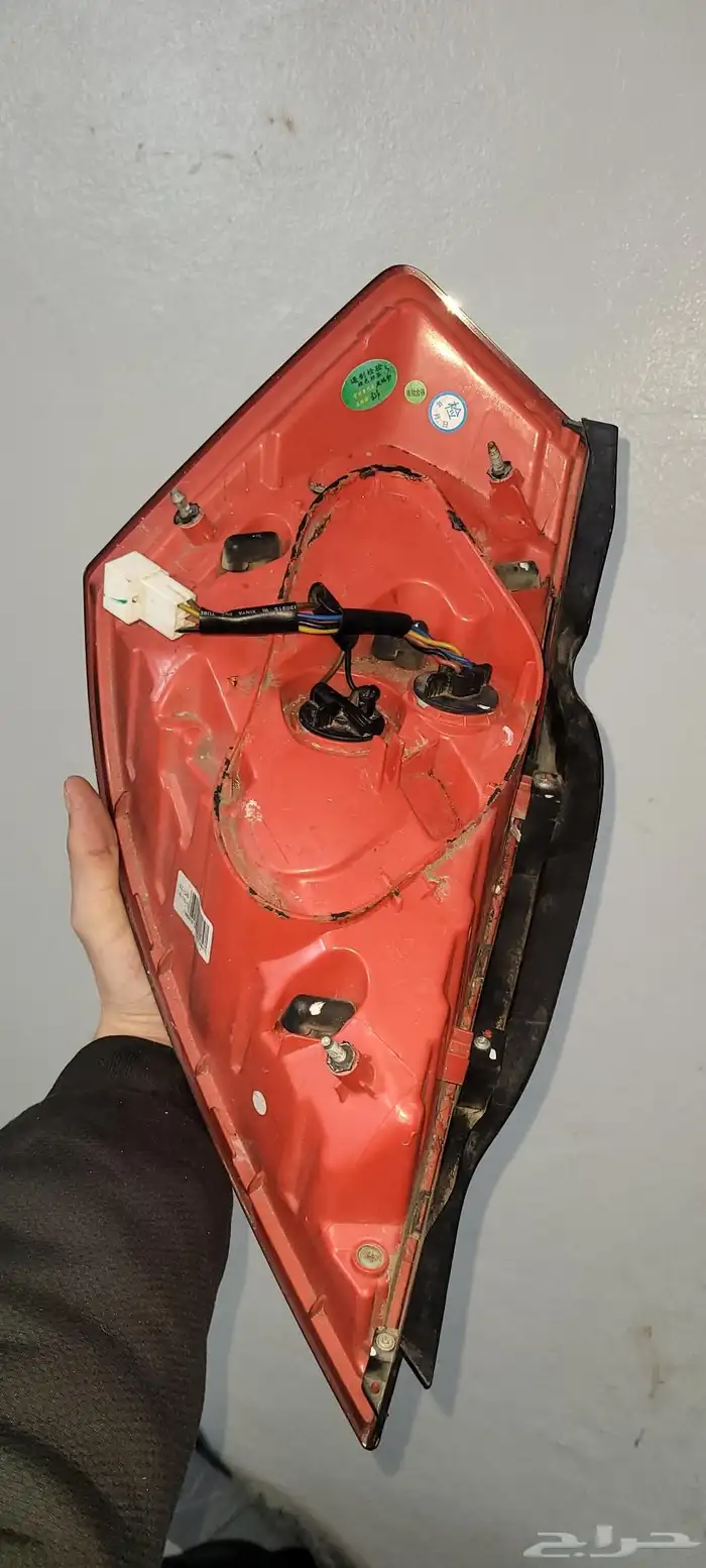 اسطب خلفي جهت الراكب ل جيلي ام جراند ec7 موديل 2018 3