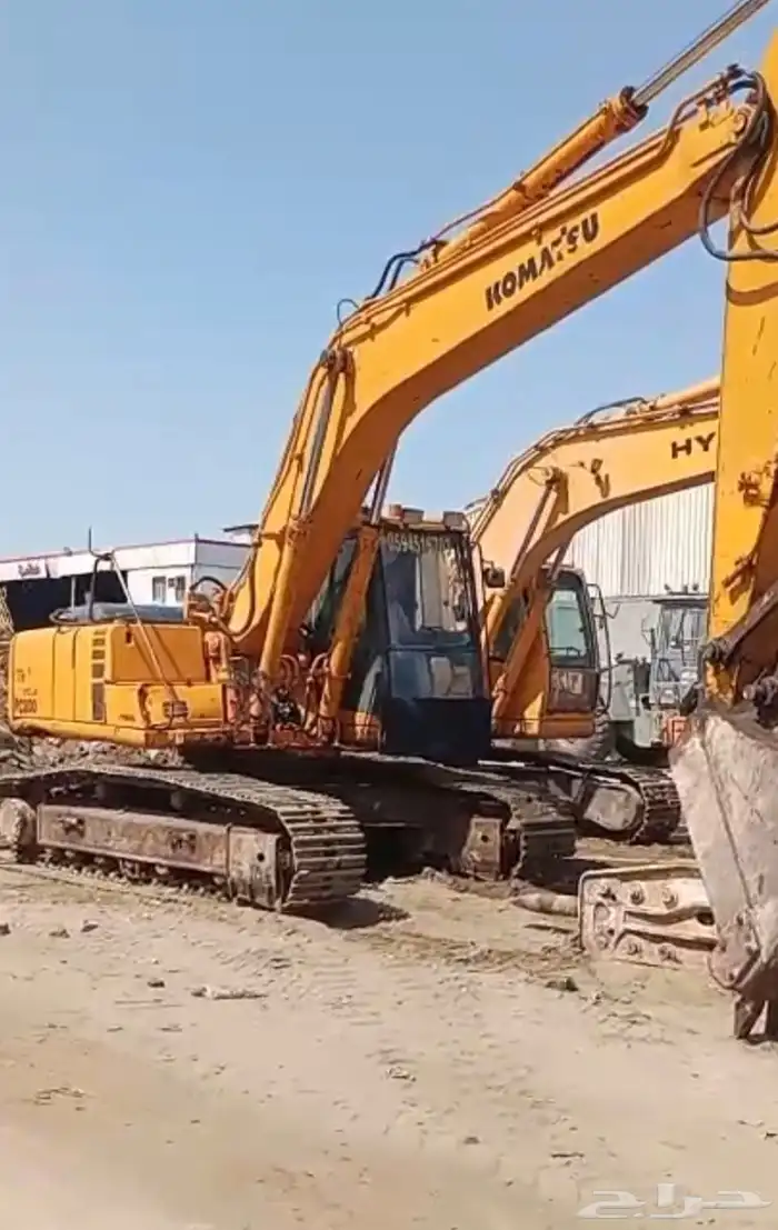 بوكلين كوماتسو داش 6الموديل 1997 بطاقه جمركية باكت بدون دقاق 0