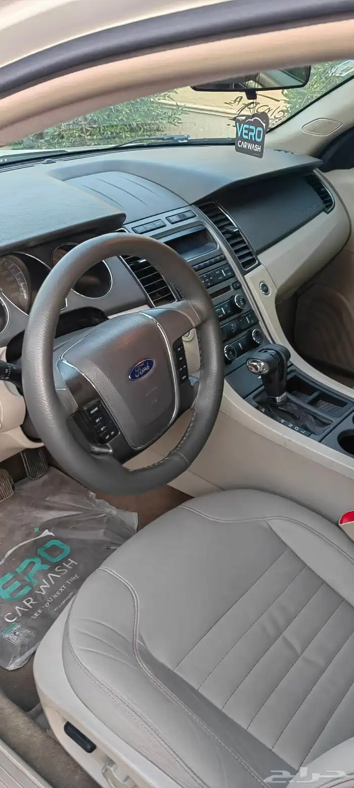 فورد توروس 2011 7