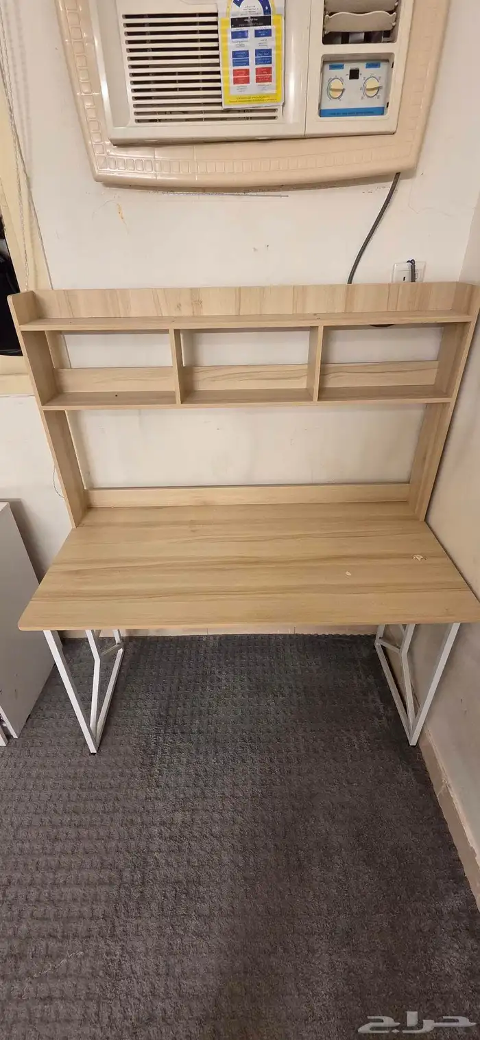 طاولة مكتب دراسي بحالة ممتازة 0