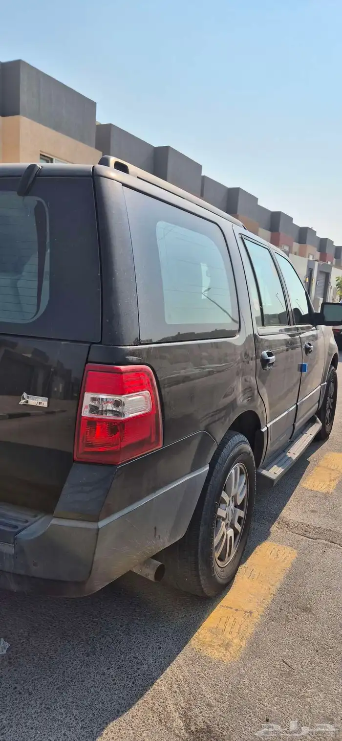 اكسبديشن قصير فورد 2014 5