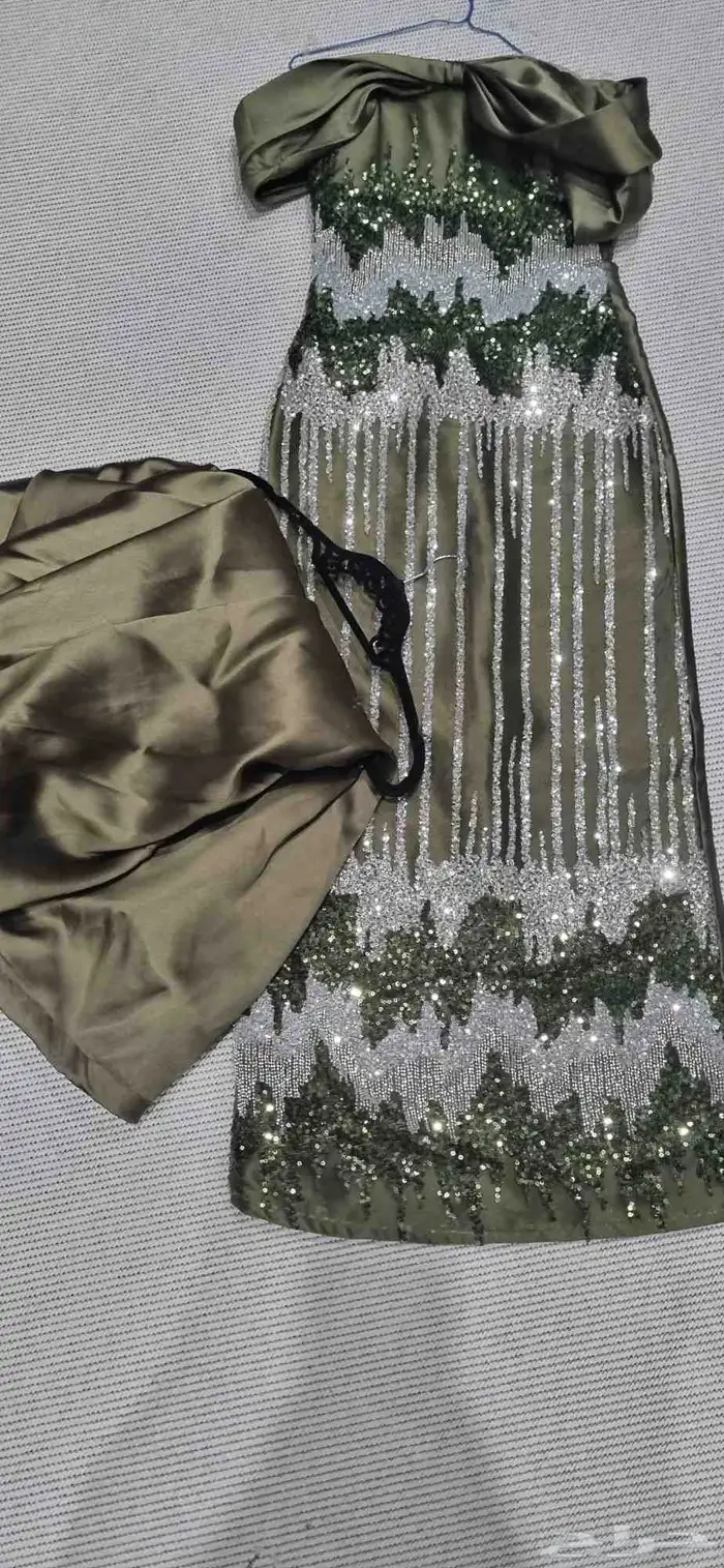 فستان سهره مع مشلح شبه جديد استخدام مره واحده فقط 0