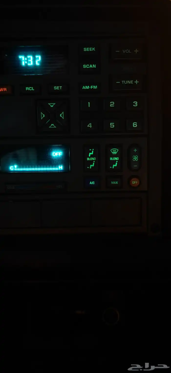 جمس ملكي مخزن من النوادر 47