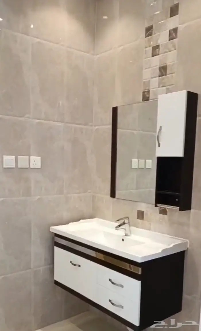 شقة للإيجار خميس مشيط 5