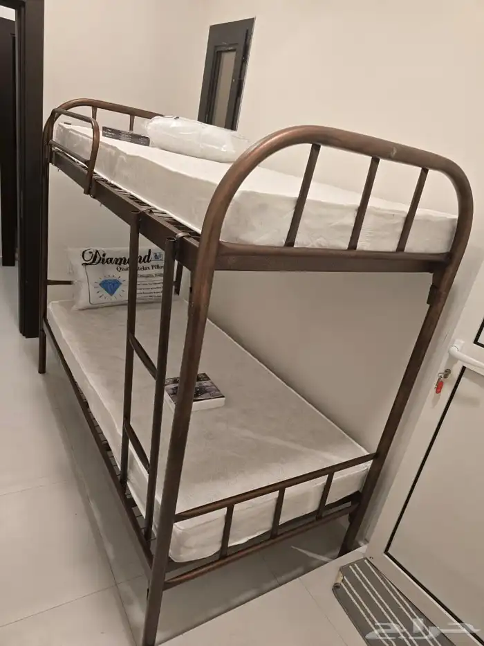 سرير حديد دورين دور واحد مراتب و بطانية و مخدة و مفرش جديد 8